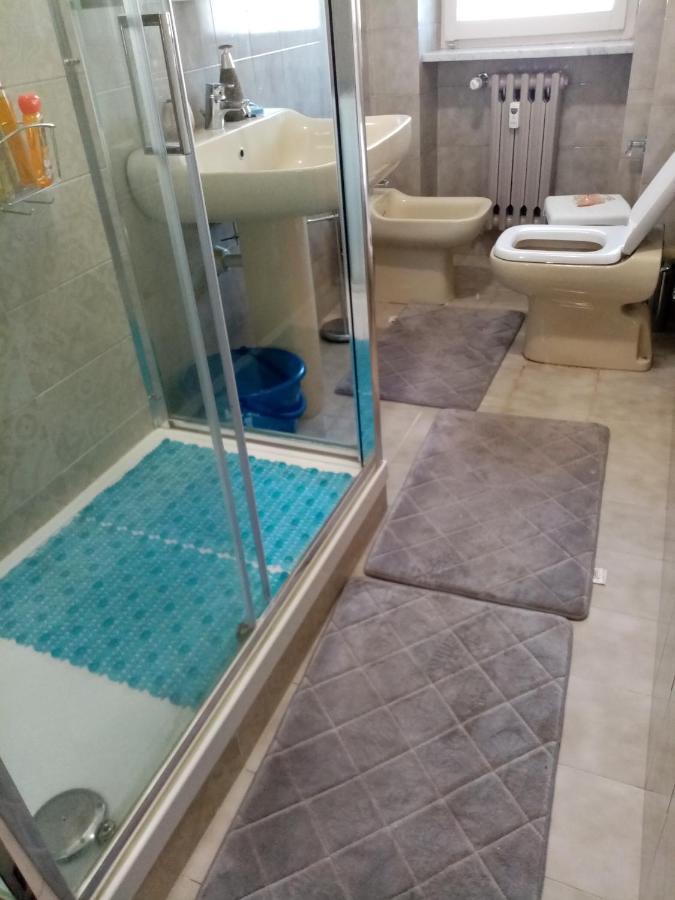 קולניו Bruno Turin Apartment Near The Metro מראה חיצוני תמונה